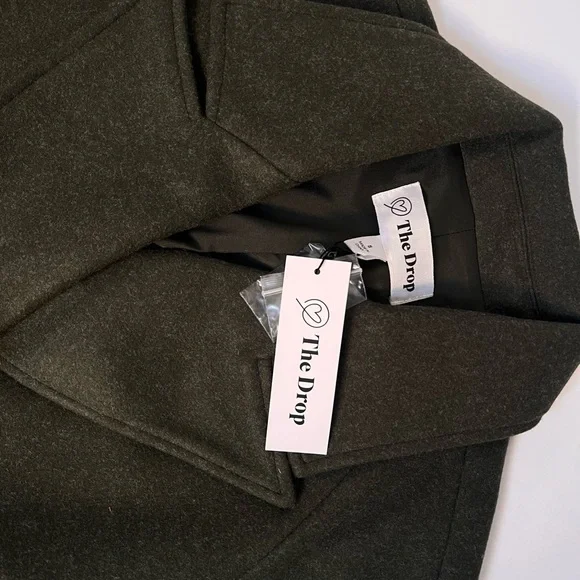 Loose Overcoat Olive Limited Edition Influencer Designed Clothing Collection - Picture 4 of 6